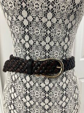 Brighton Vintage 90s Two-Tone Braided Leather Belt - Ornate Golden Buckle